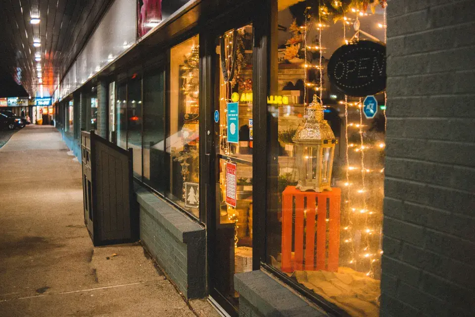 Exploring Denver: We've Got Your Back in Denver